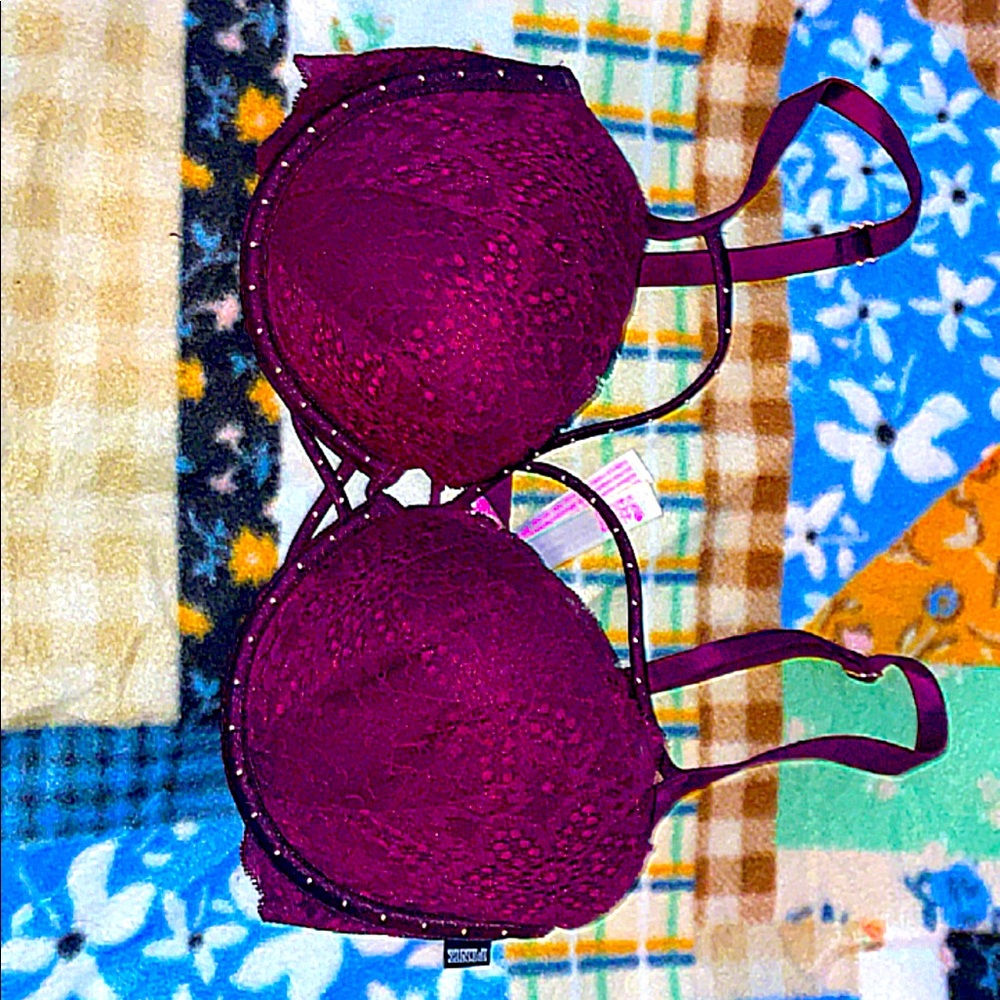 Push up bra, sports bra, bralette
